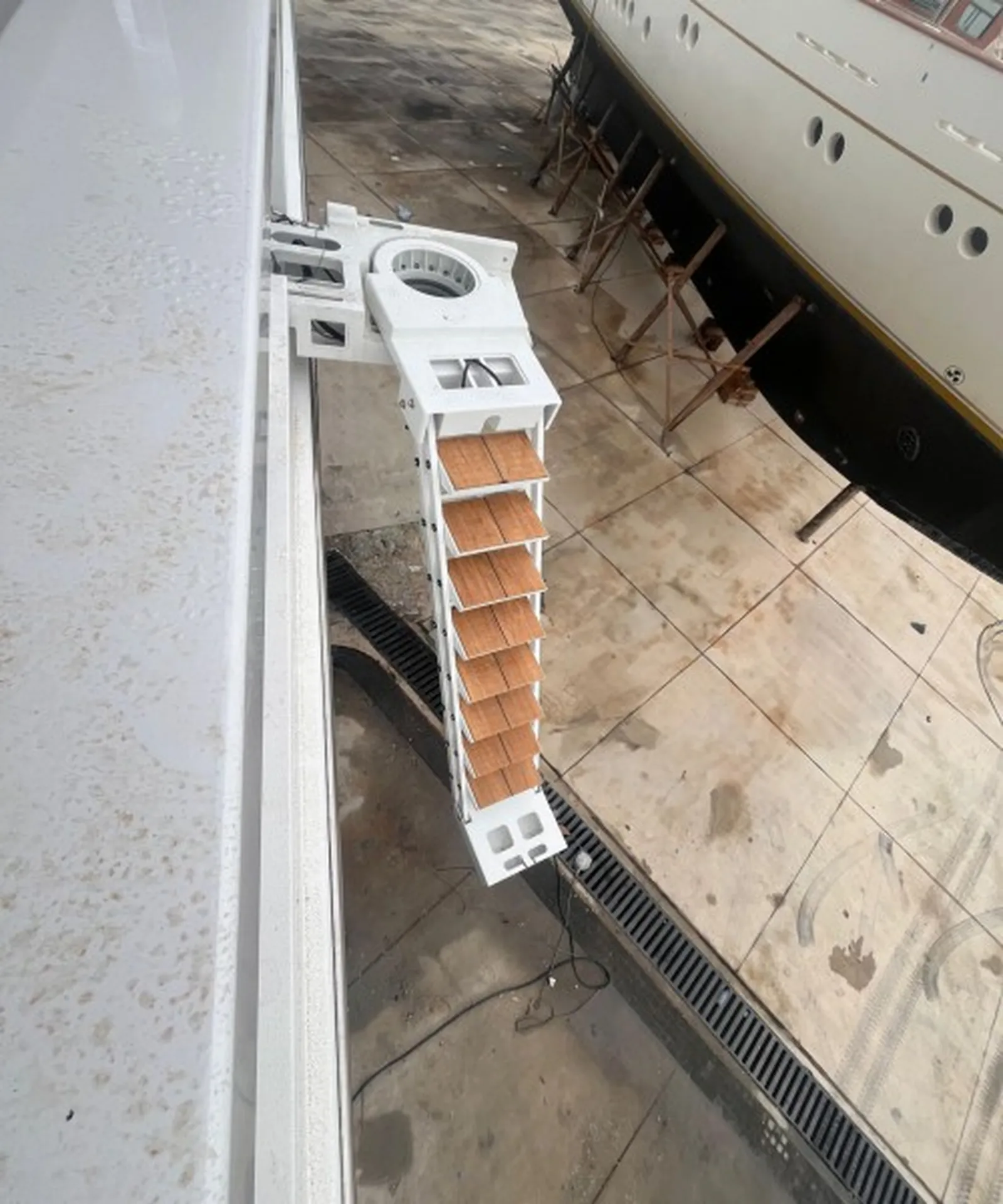 BOARDING LADDERS